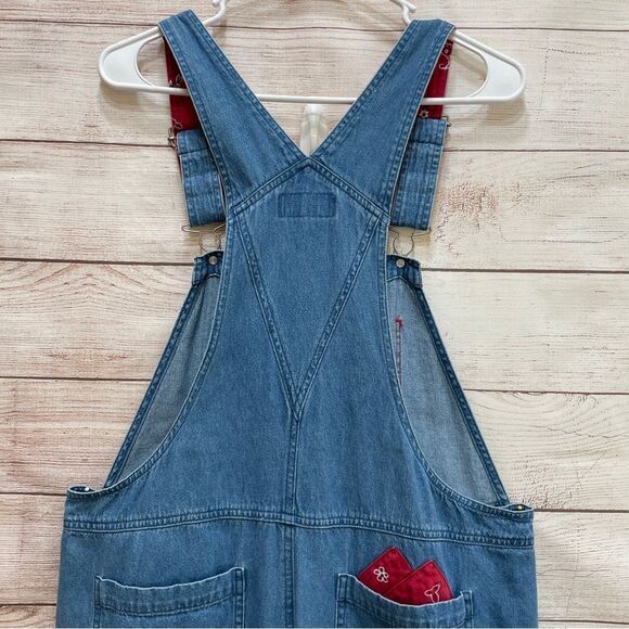 VINTAGE MANDAL BAY DENIM OVERALLS WITH RED BANDANA PRINT TRIM - Picture 6 of 10